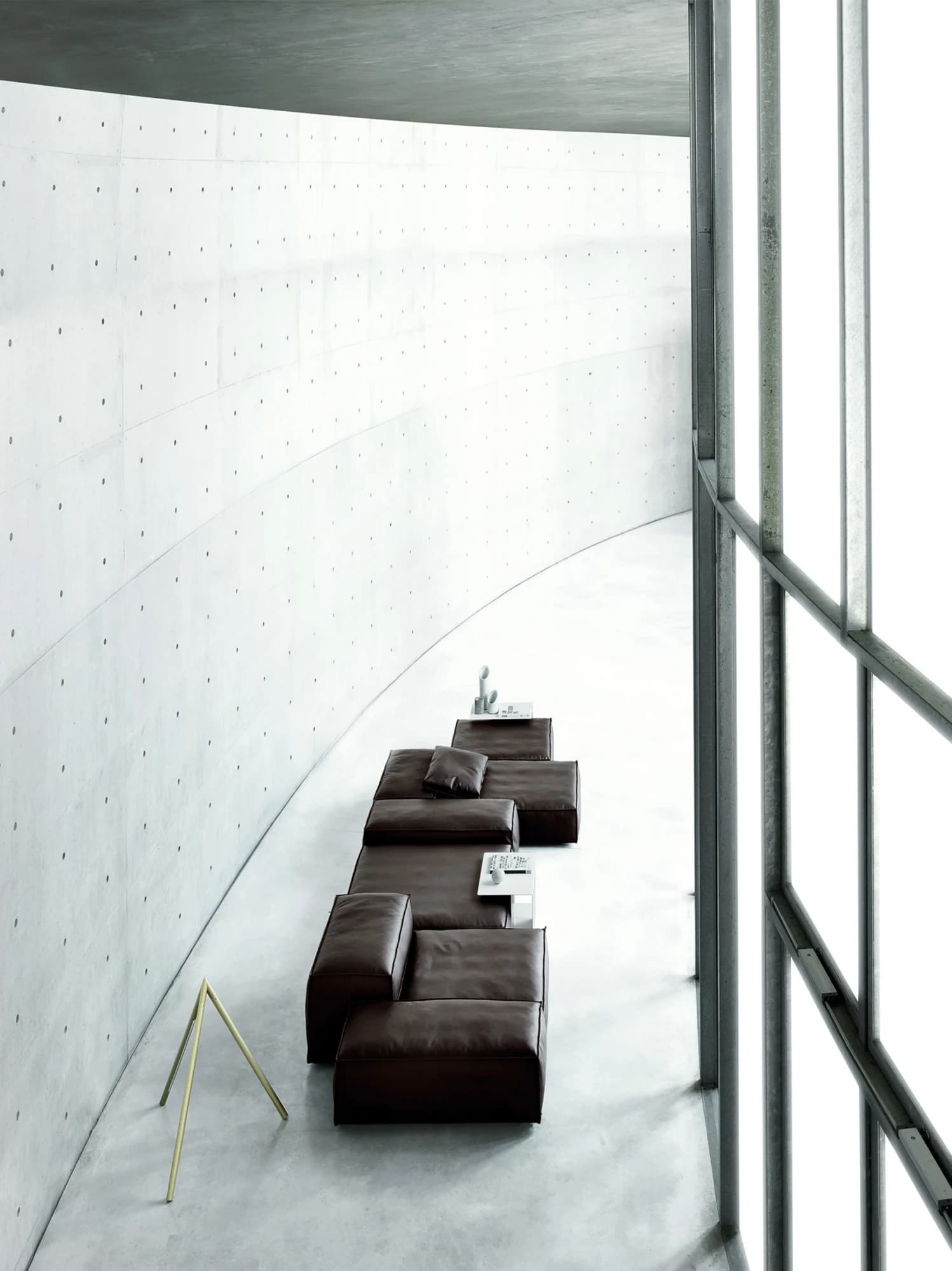 Living Divani — 1