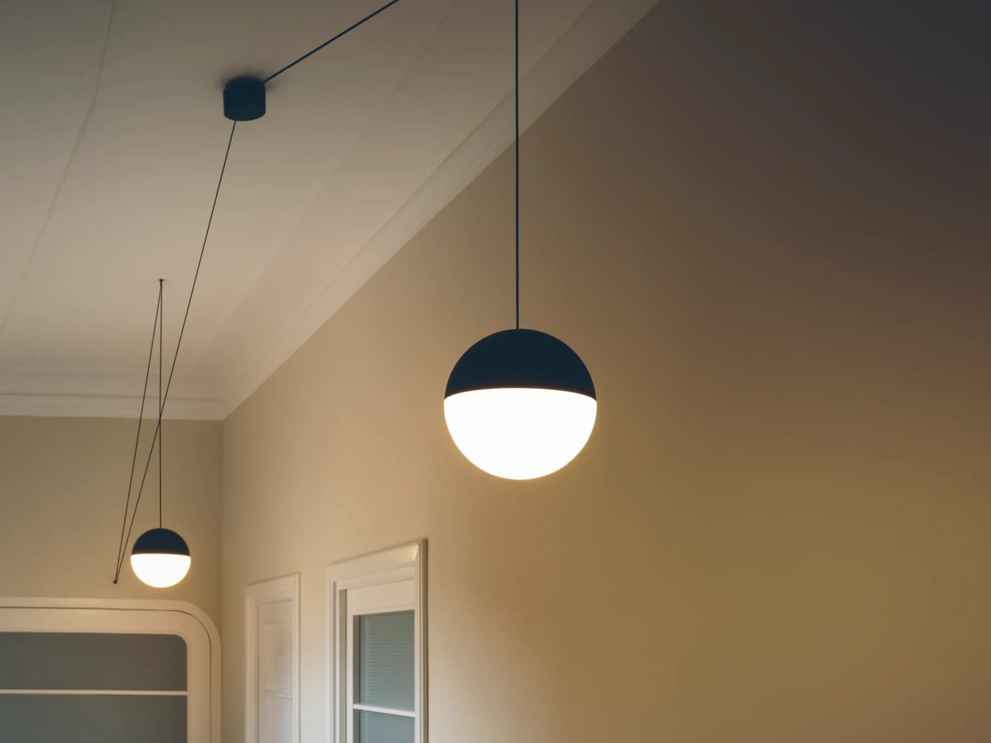Flos — 3