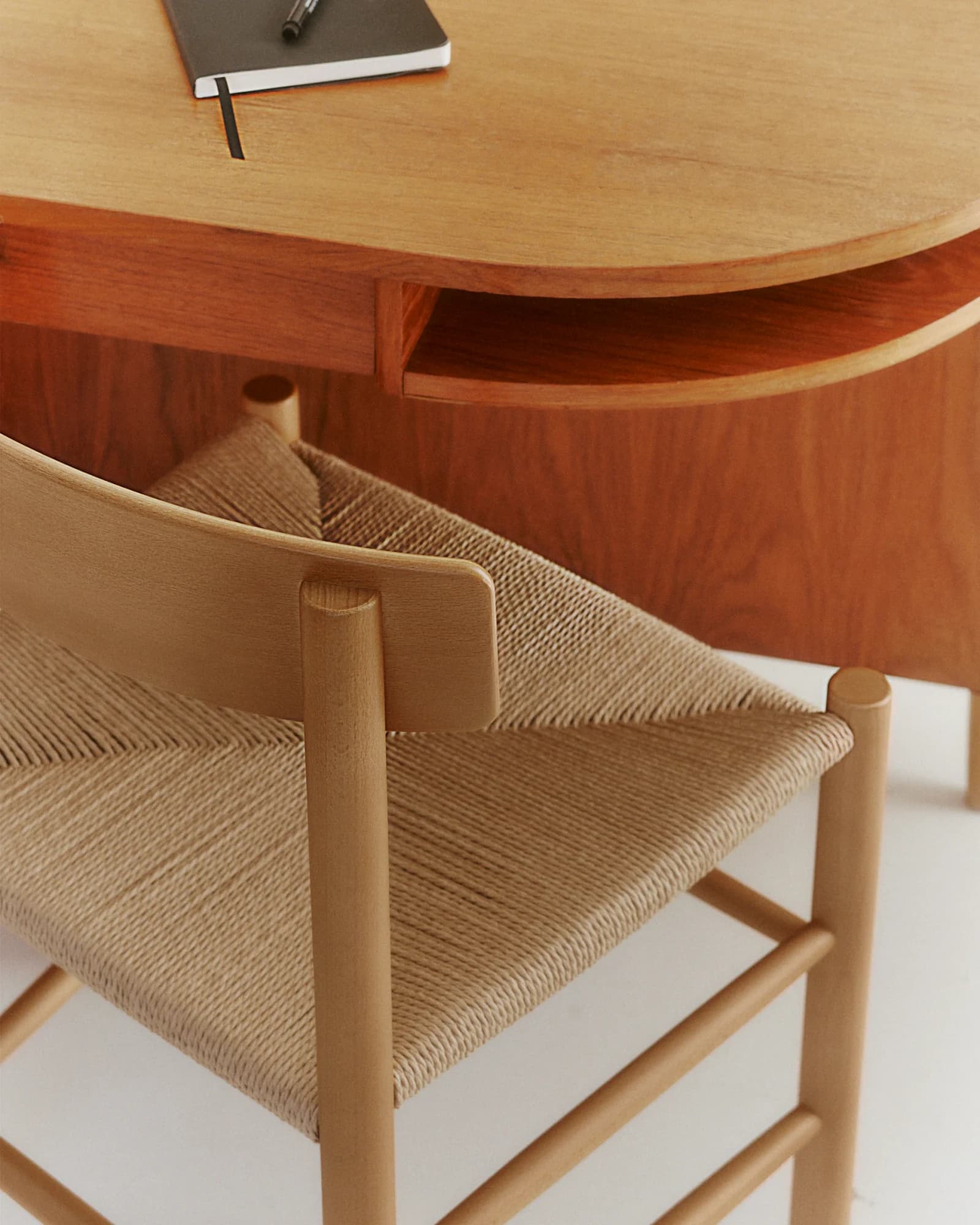 J39 Chair