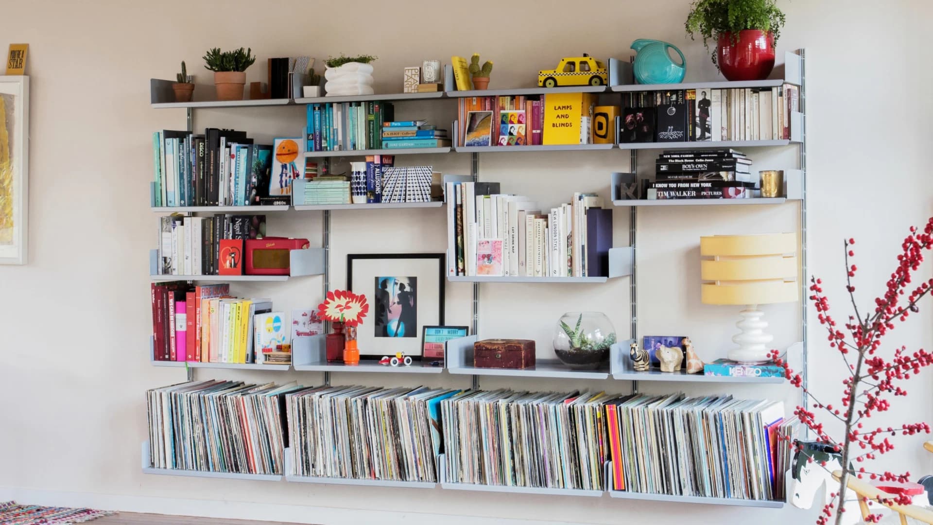 606 Universal Shelving System