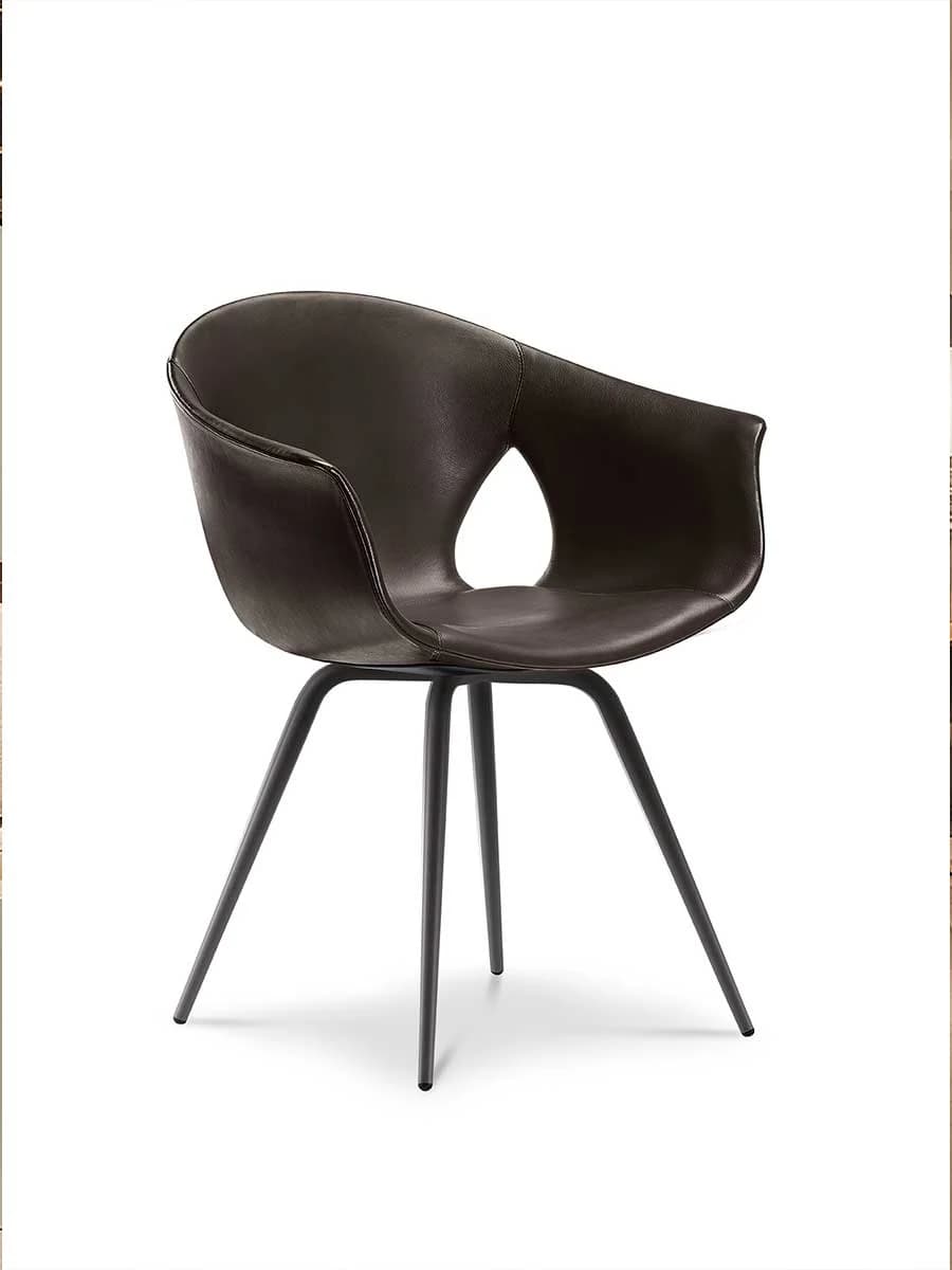 Ginger Ale Metal Legs Small Armchair