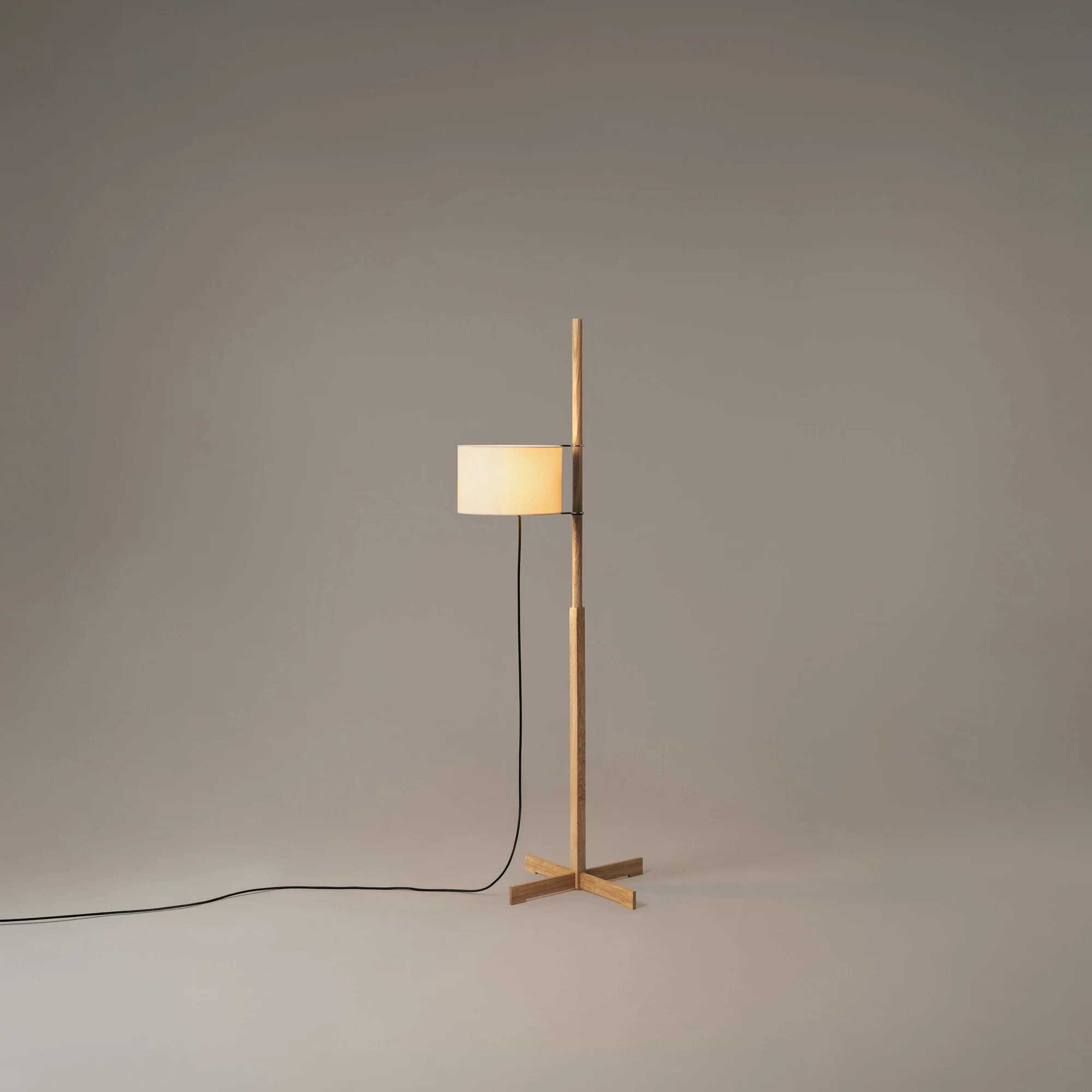 TMM Floor Lamp