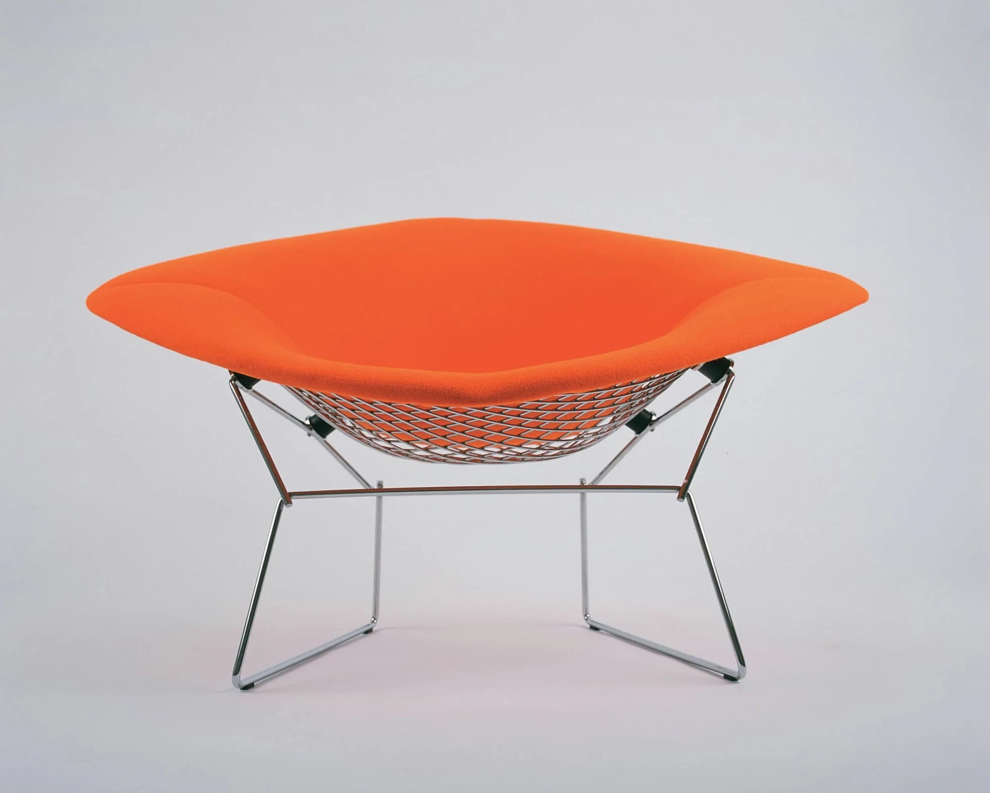 Bertoia Large Diamond Chair