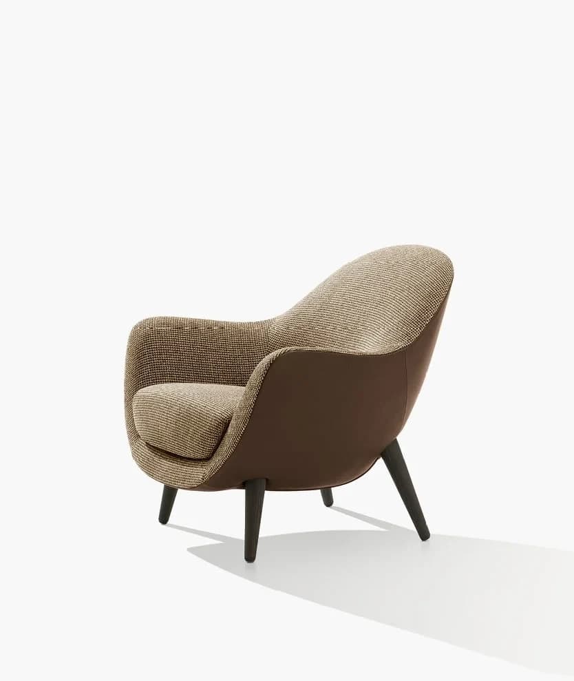 Mad Queen Armchair