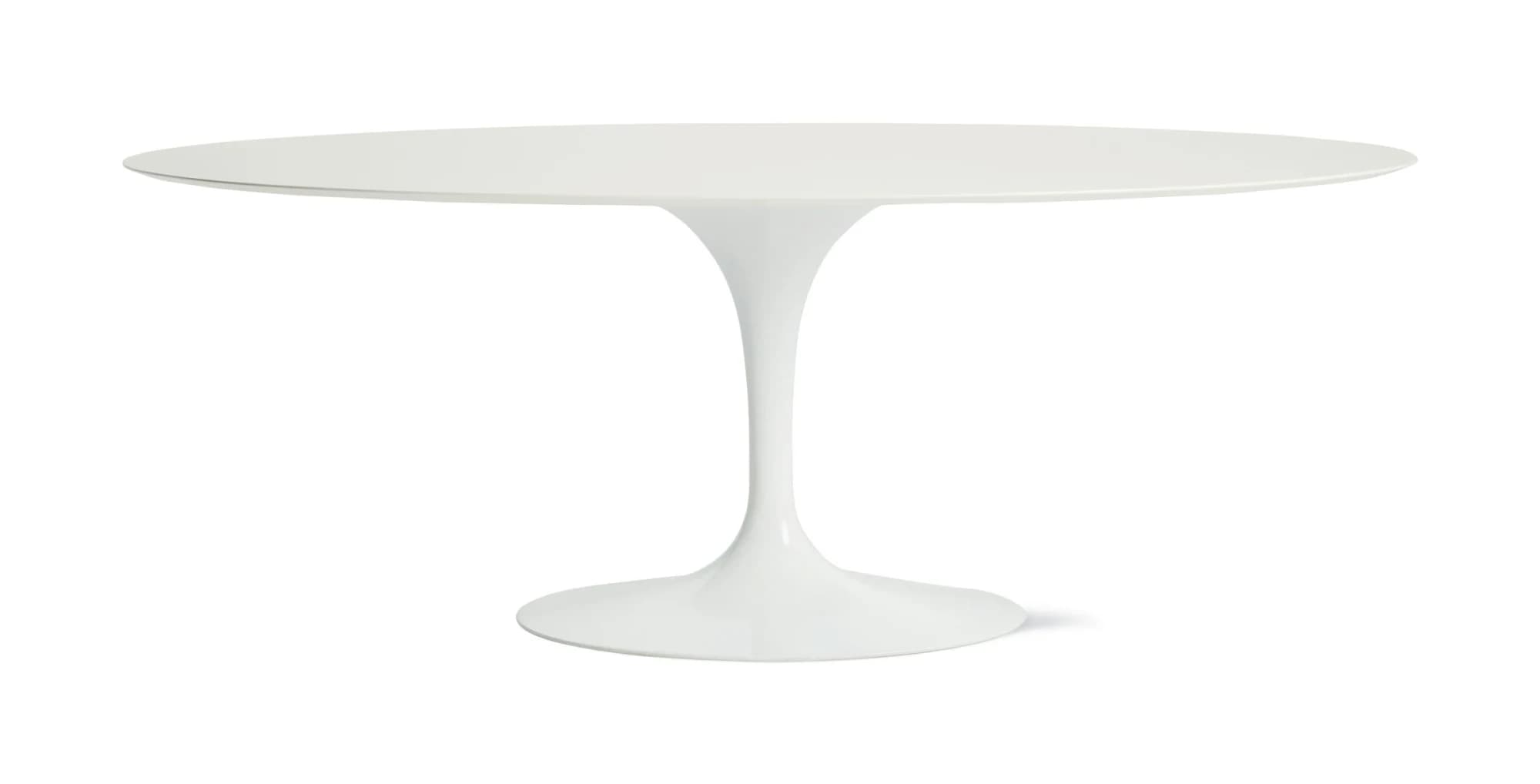 Saarinen Outdoor Dining Tables