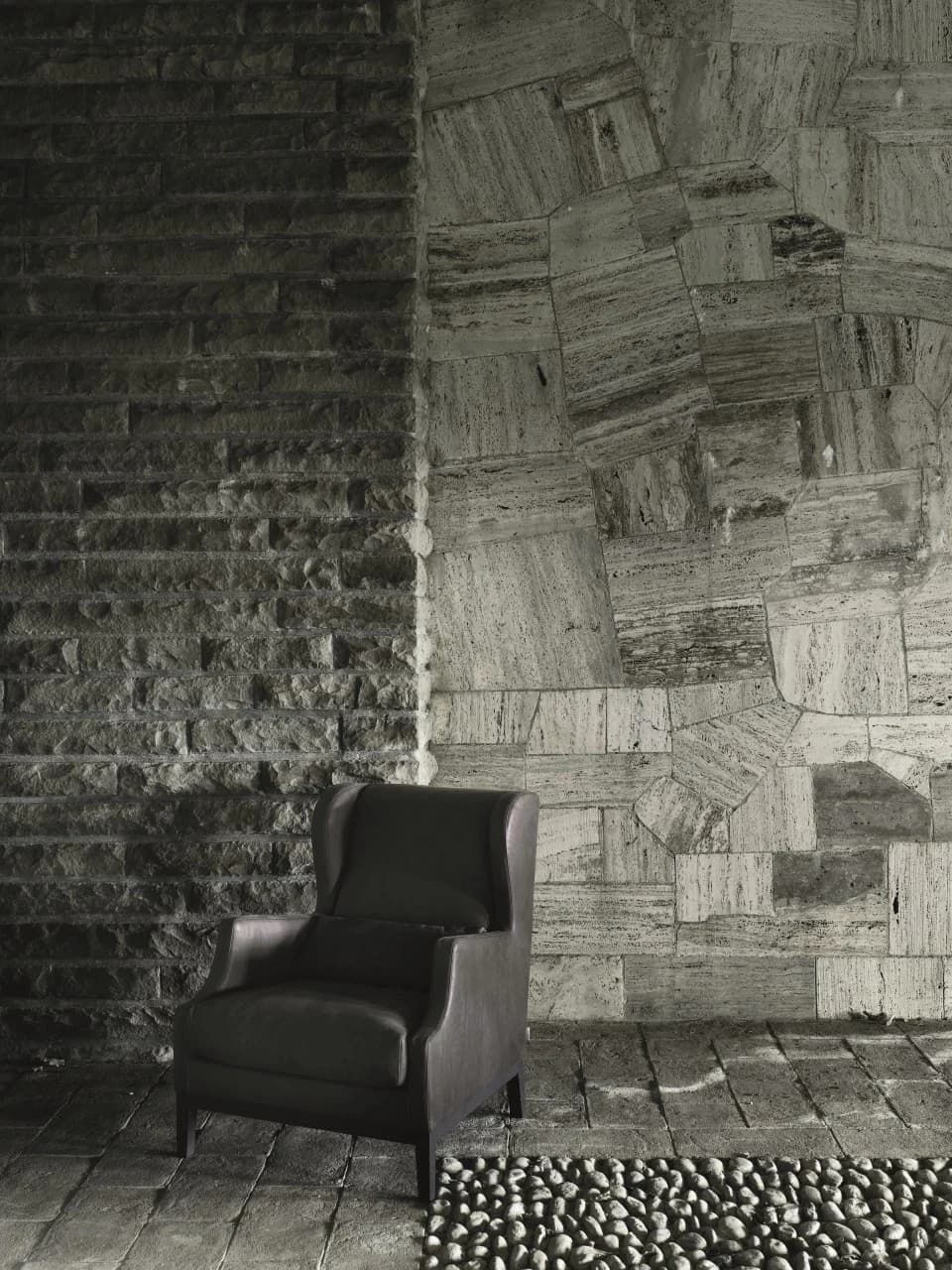 Chauffeuse Armchair