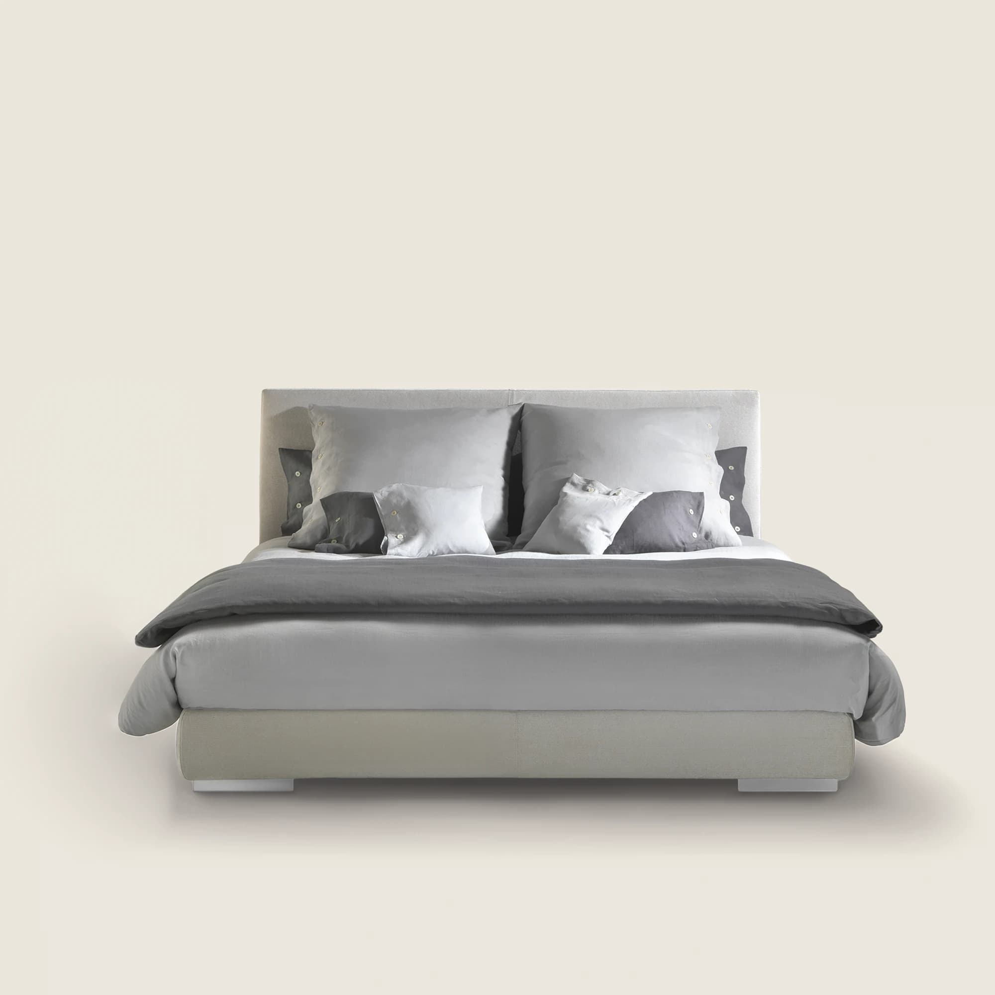 Magnum Bed