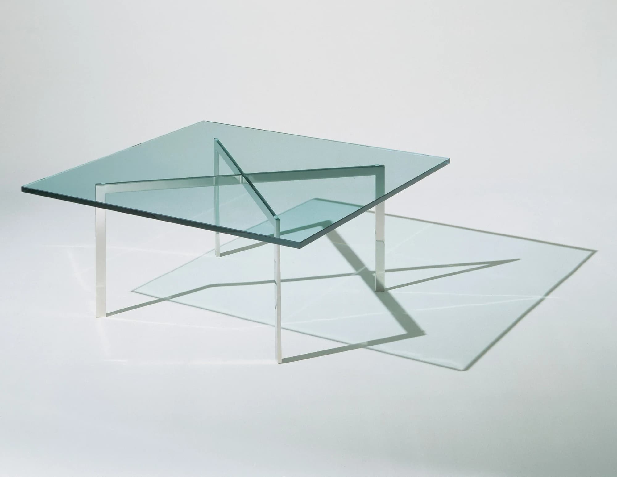 Barcelona Table